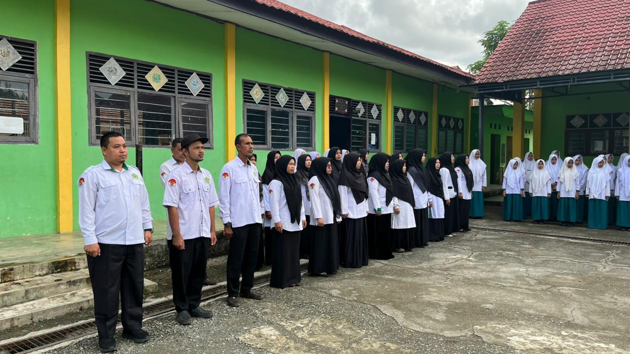 MTsN 2 Aceh Barat Fasilitasi Kegiatan MPU Aceh Barat  Saweu Sikula
